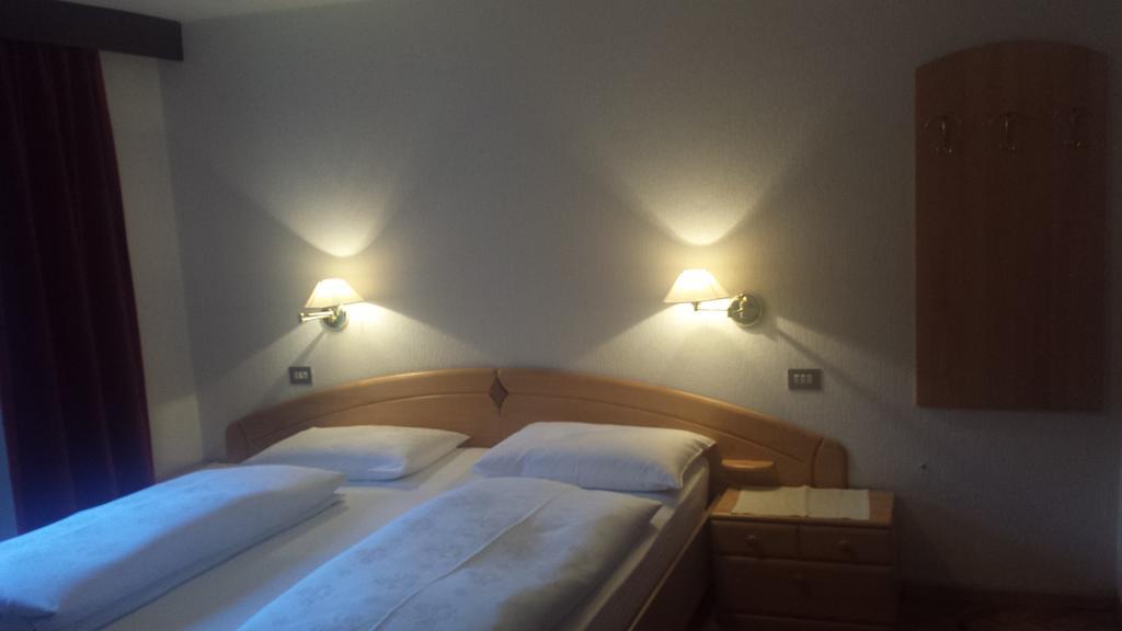 Santa Cristina Val Gardena Hotel Garni Gardena - Appartments חדר תמונה