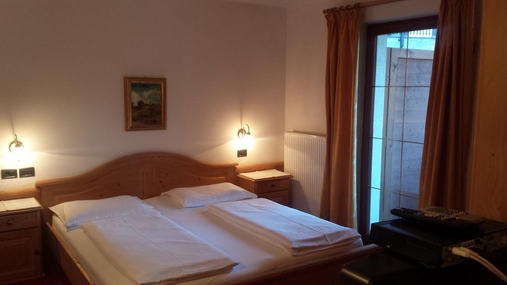 Santa Cristina Val Gardena Hotel Garni Gardena - Appartments חדר תמונה
